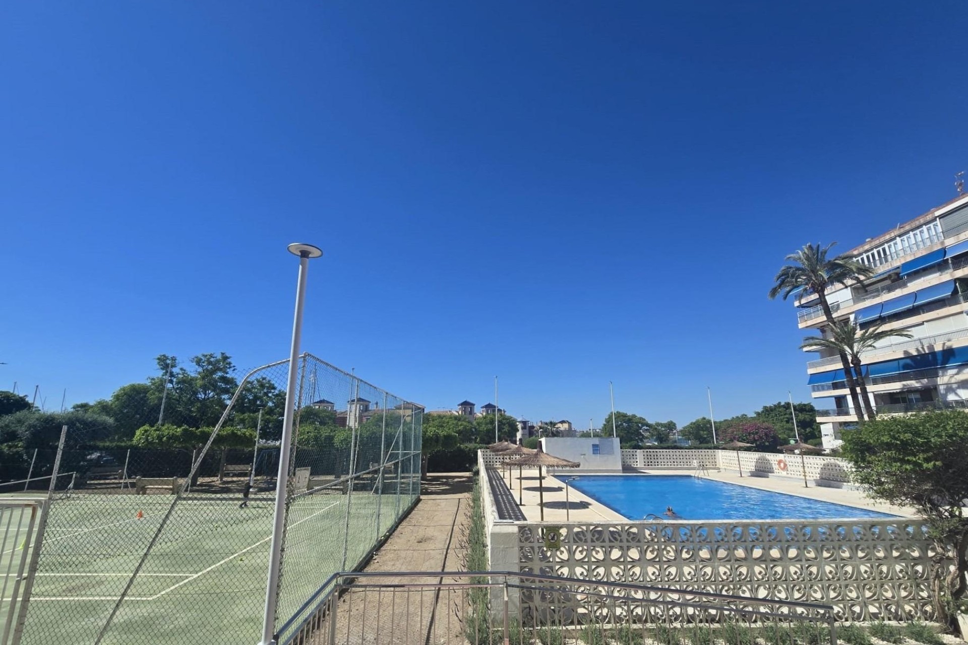 Sprzedaż - Apartament / Mieszkanie -
Torrevieja - Puerto Deportivo Marina Salinas