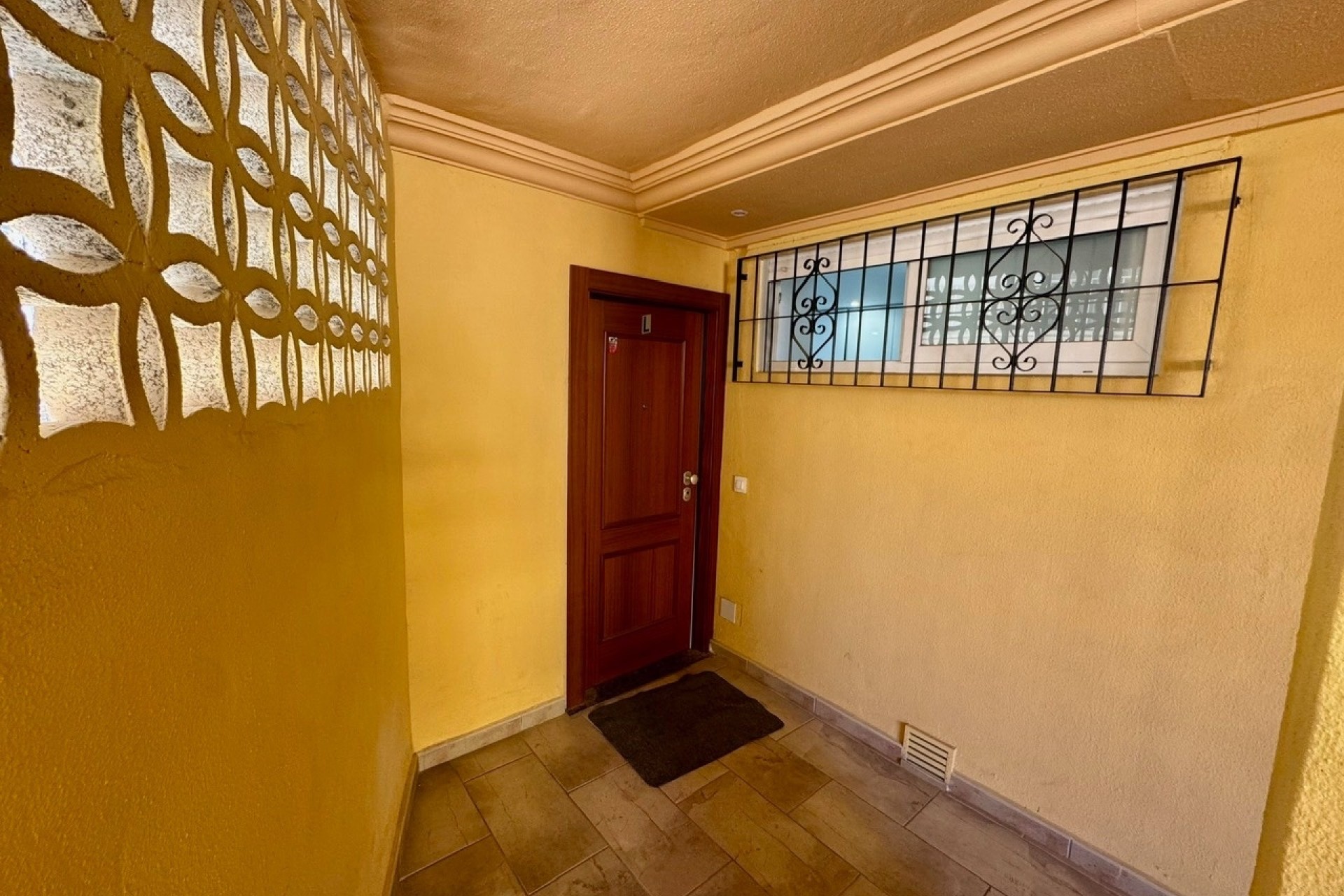 Sprzedaż - Apartament / Mieszkanie -
Torrevieja - Puerto Deportivo