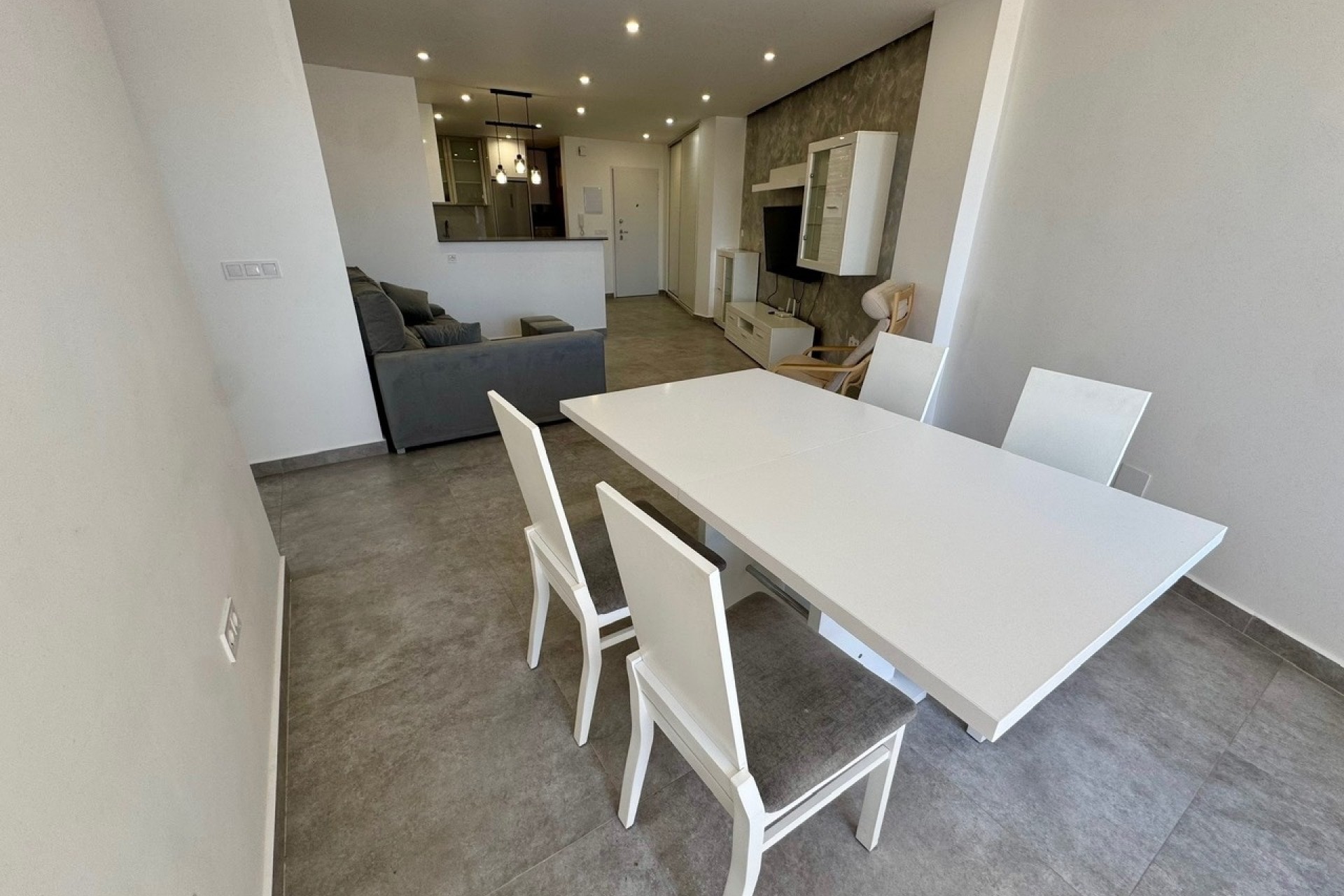 Sprzedaż - Apartament / Mieszkanie -
Torrevieja - Puerto Deportivo