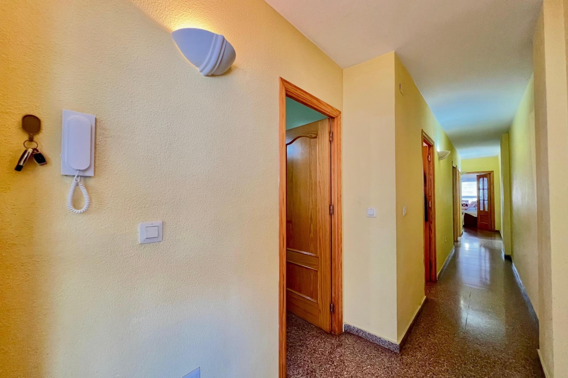 Sprzedaż - Apartament / Mieszkanie -
Torrevieja - Puerto Deportivo