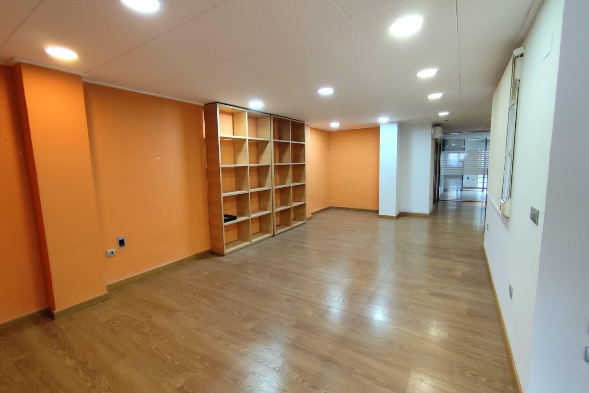 Sprzedaż - Apartament / Mieszkanie -
Torrevieja - Puerto