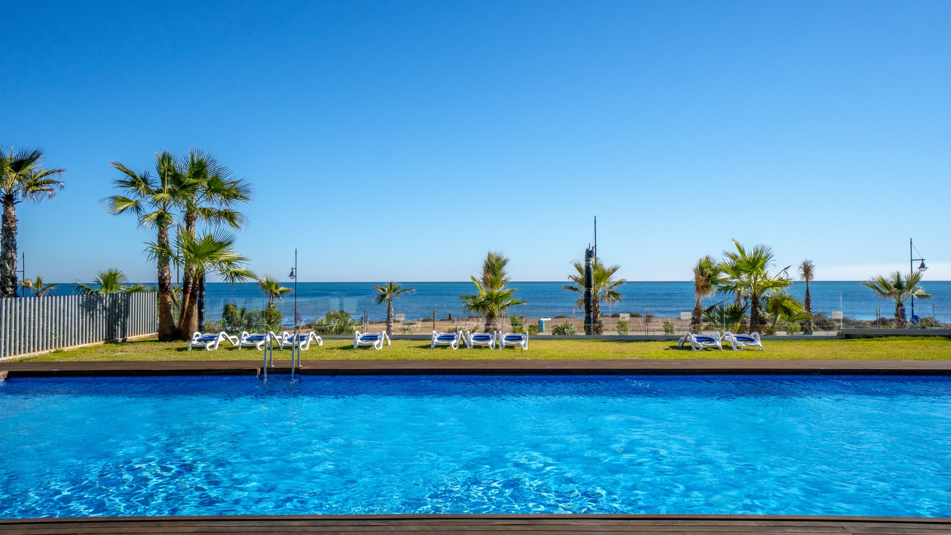 Sprzedaż - Apartament mieszkanie -
Torrevieja - Punta Prima