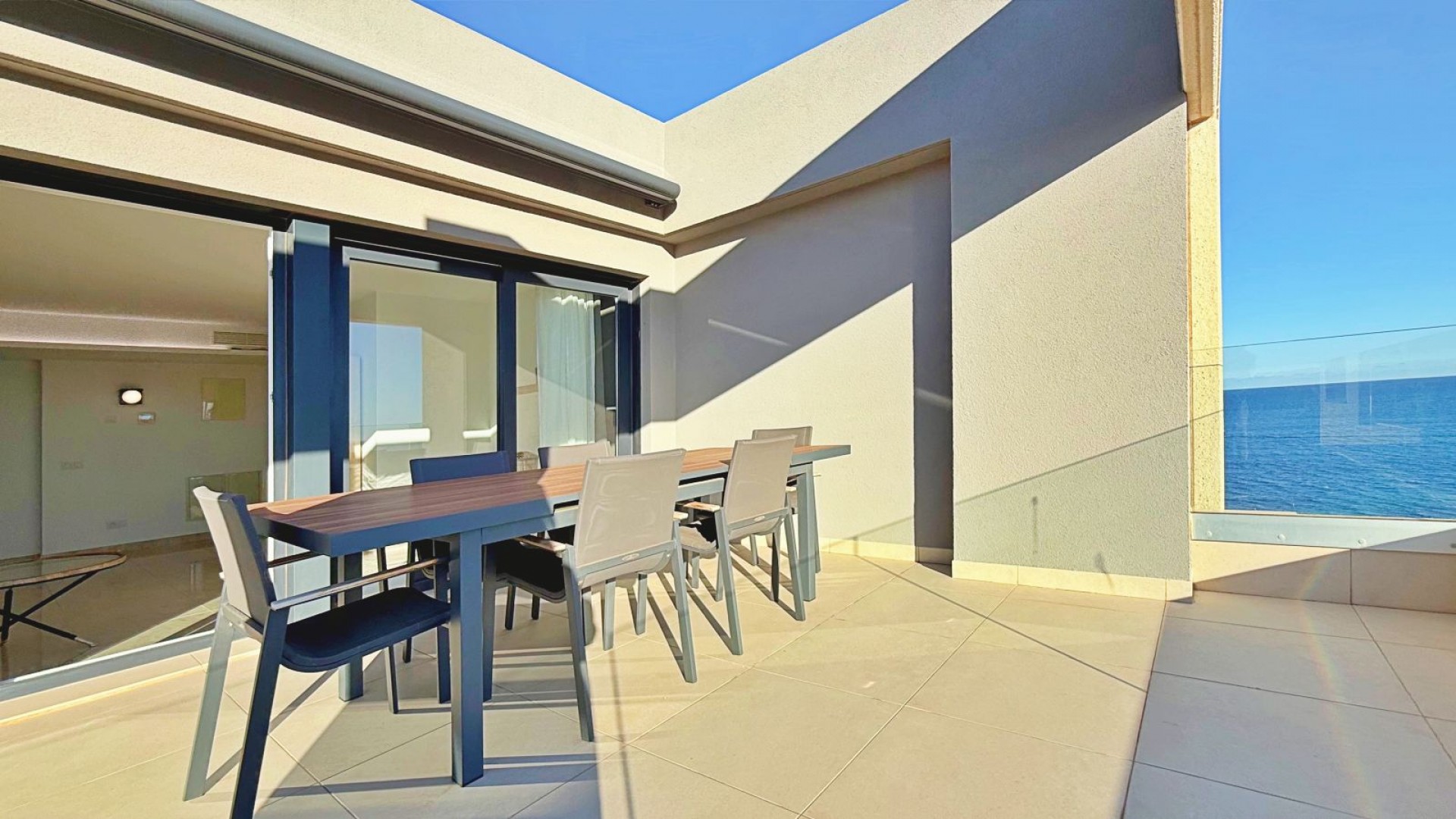 Sprzedaż - Apartament mieszkanie -
Torrevieja - Punta Prima