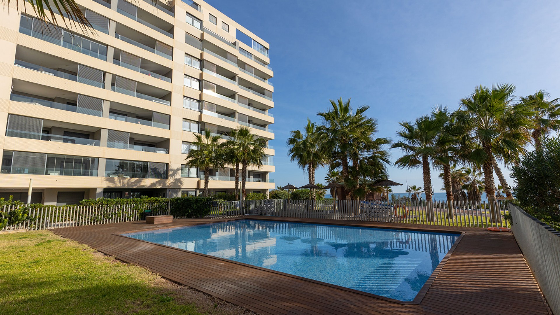 Sprzedaż - Apartament mieszkanie -
Torrevieja - Punta Prima