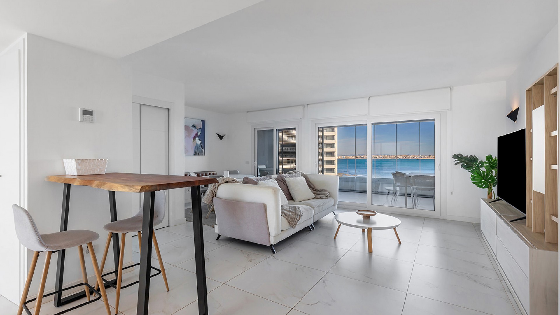 Sprzedaż - Apartament mieszkanie -
Torrevieja - Punta Prima