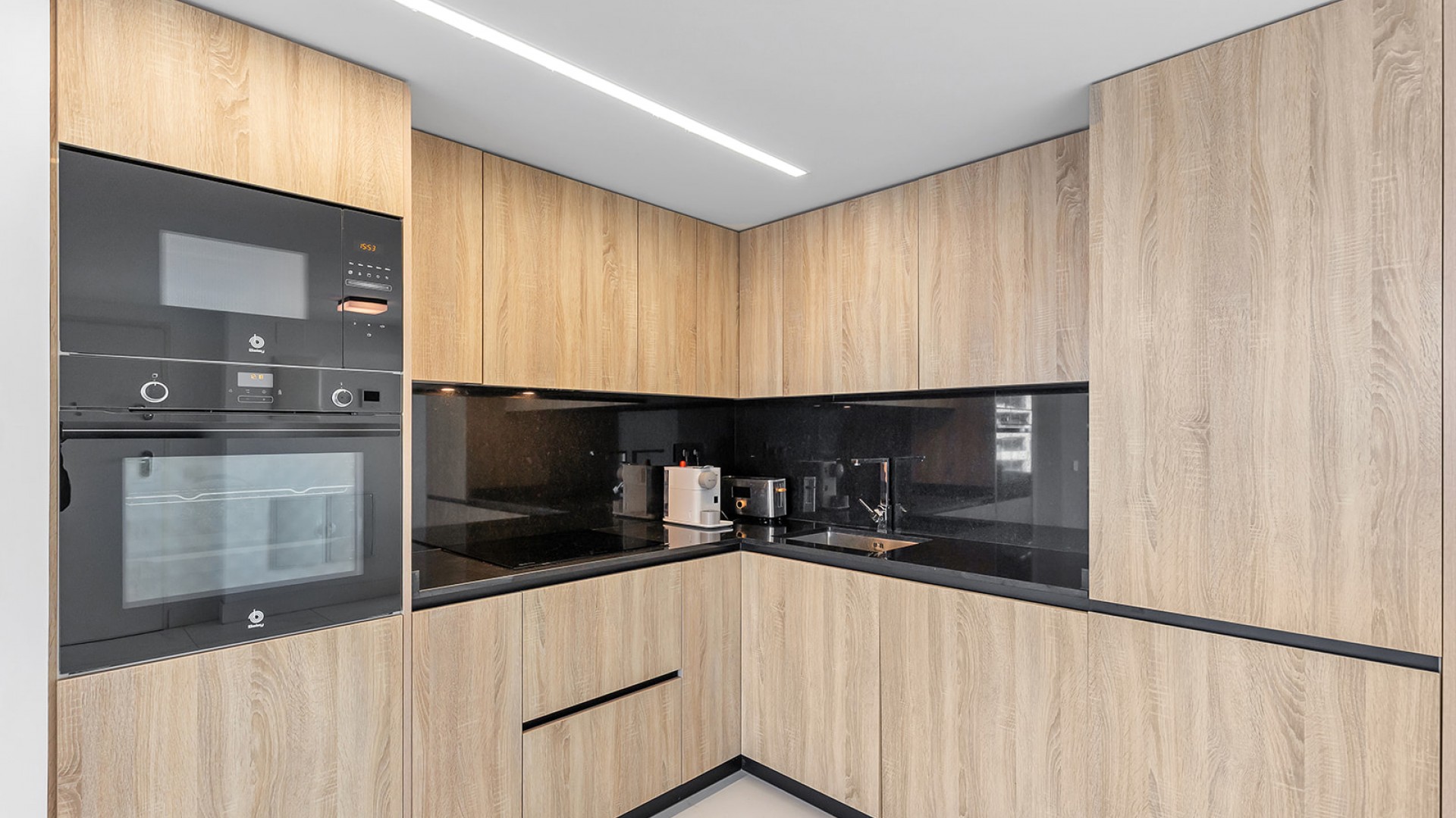 Sprzedaż - Apartament mieszkanie -
Torrevieja - Punta Prima