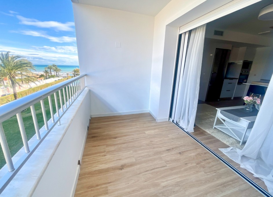 Sprzedaż - Apartament mieszkanie -
Torrevieja - Punta Prima