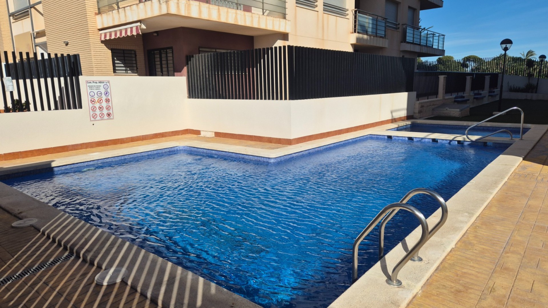 Sprzedaż - Apartament mieszkanie -
Torrevieja - Punta Prima