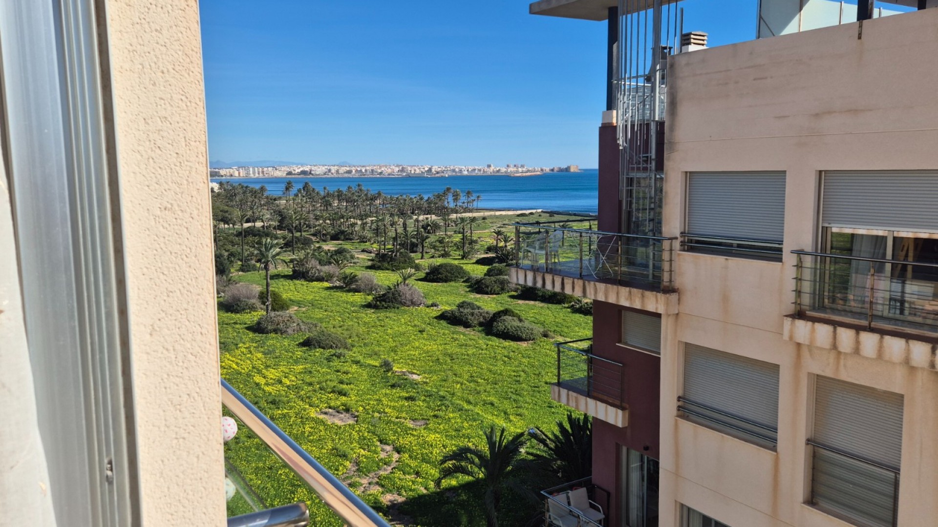 Sprzedaż - Apartament mieszkanie -
Torrevieja - Punta Prima