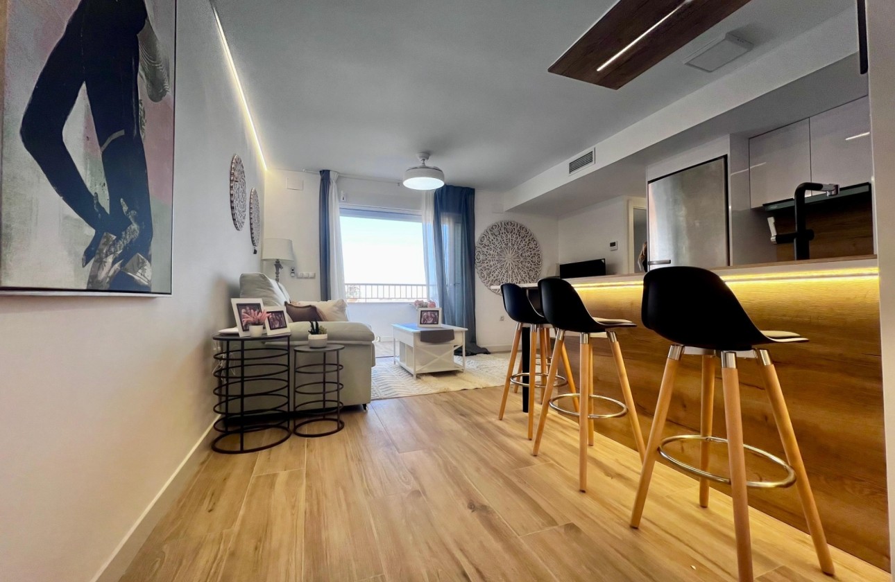 Sprzedaż - Apartament mieszkanie -
Torrevieja - Punta Prima