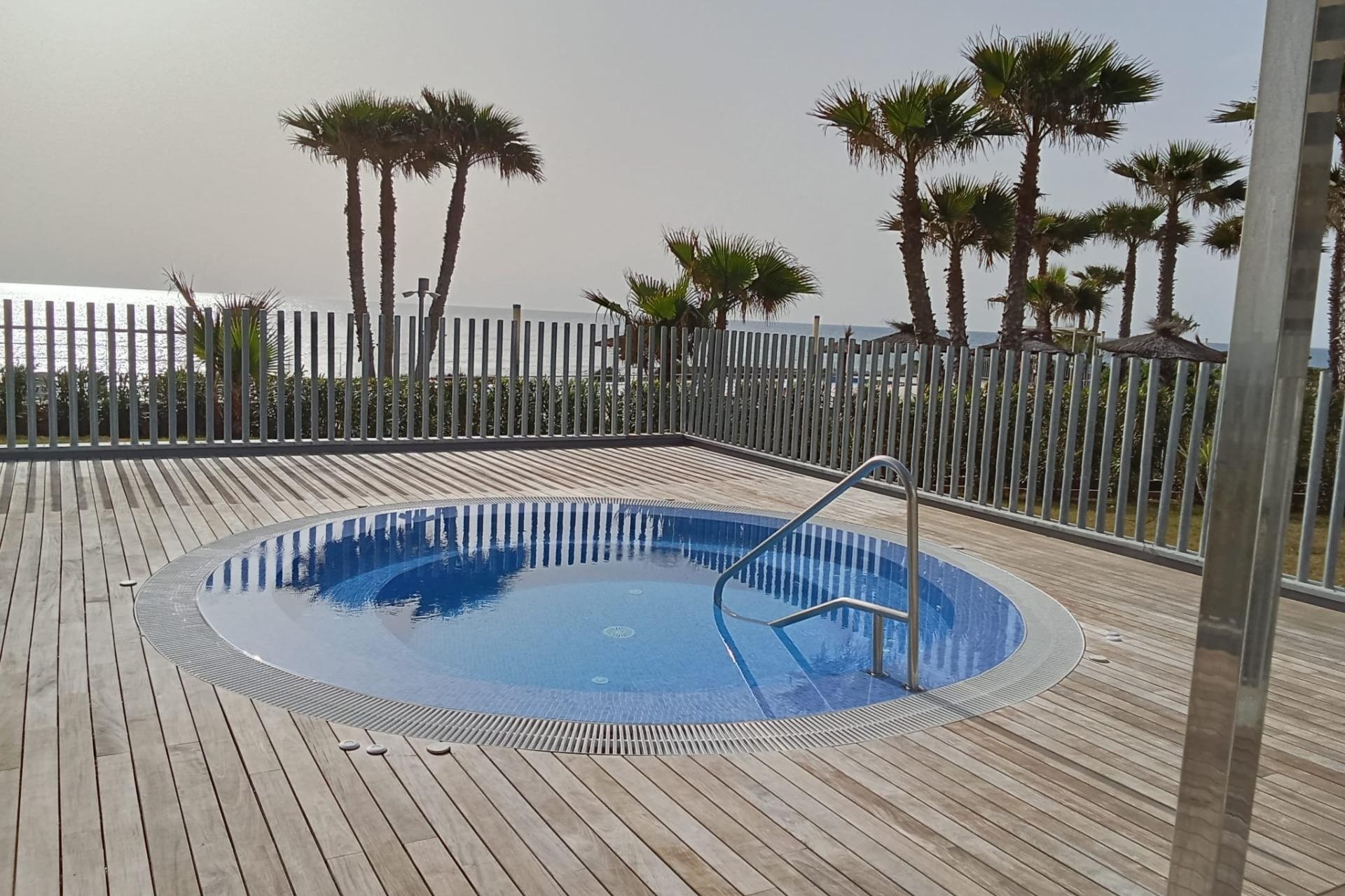 Sprzedaż - Apartament / Mieszkanie -
Torrevieja - Punta Prima