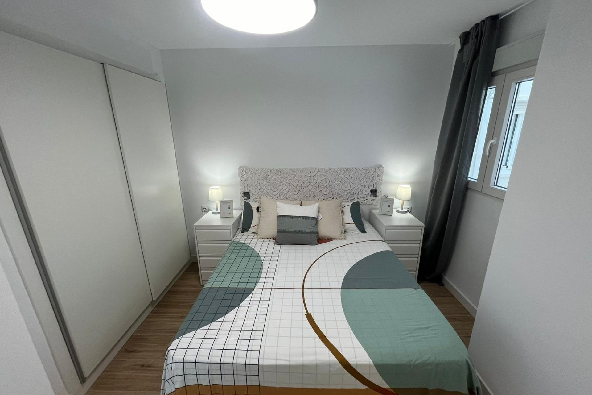 Sprzedaż - Apartament / Mieszkanie -
Torrevieja - Punta Prima