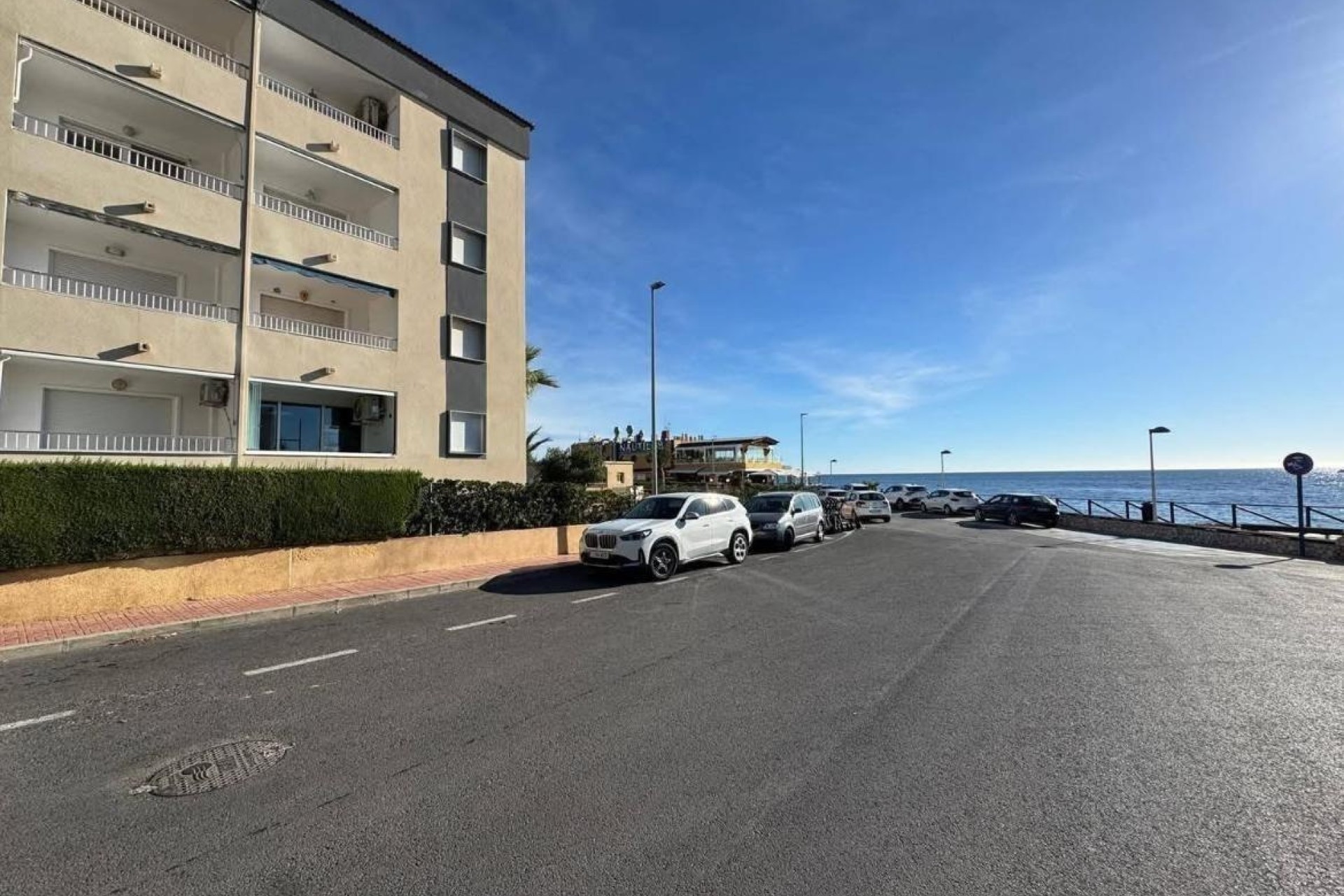 Sprzedaż - Apartament / Mieszkanie -
Torrevieja - Punta Prima