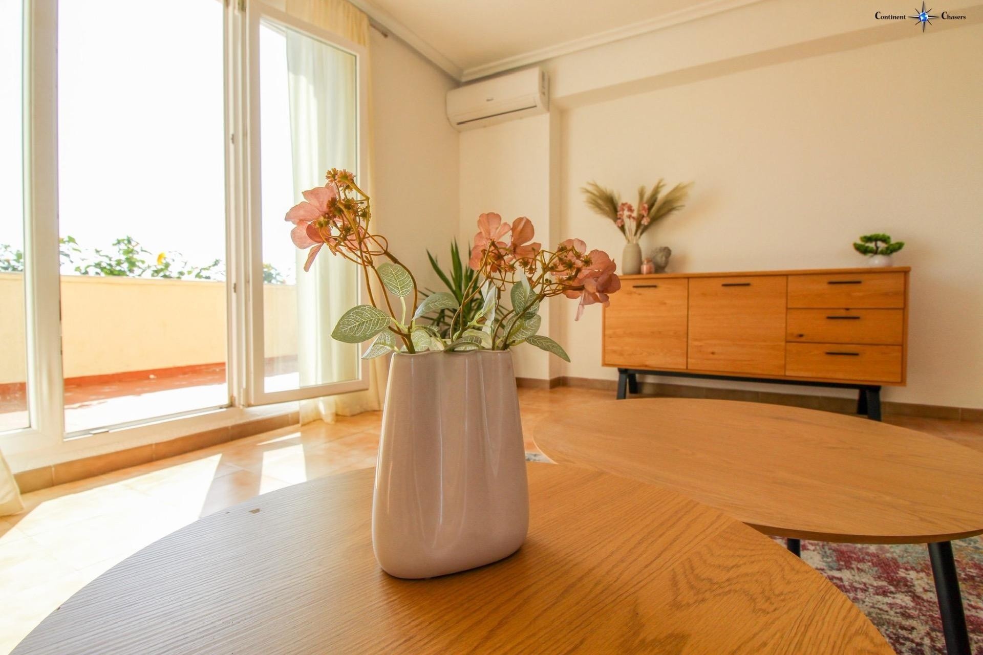 Sprzedaż - Apartament / Mieszkanie -
Torrevieja - Punta Prima
