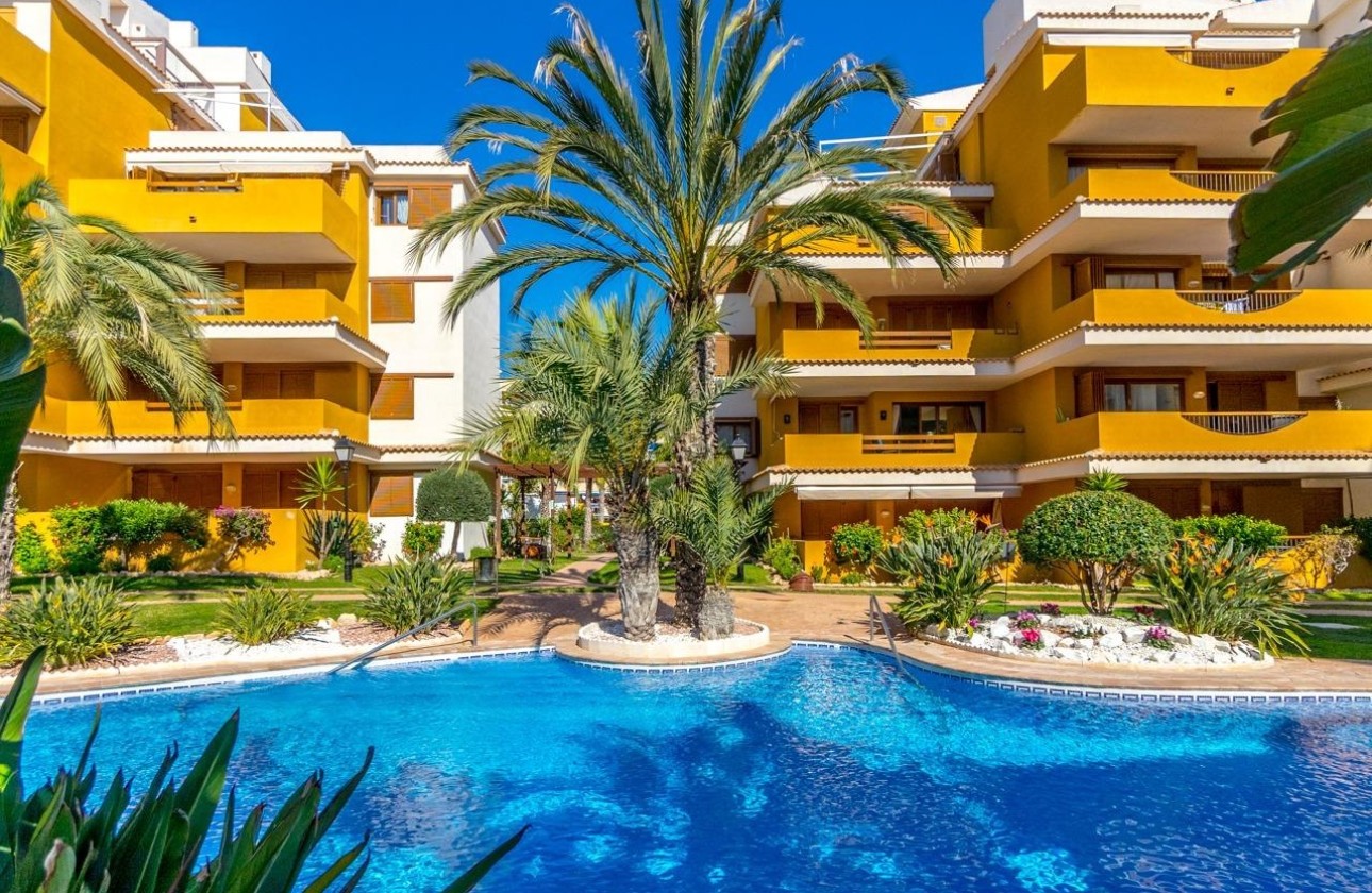 Sprzedaż - Apartament / Mieszkanie -
Torrevieja - Punta Prima