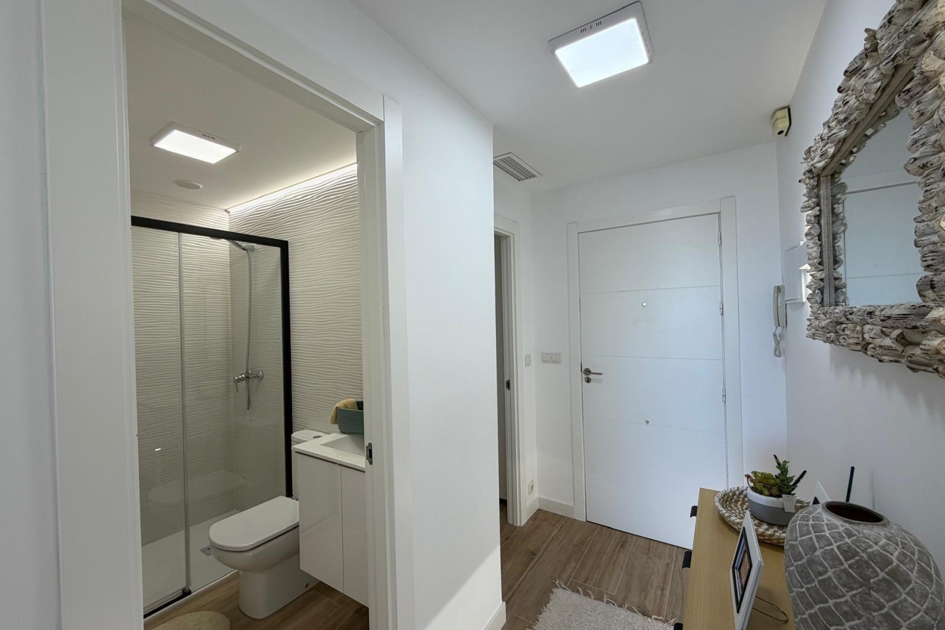 Sprzedaż - Apartament / Mieszkanie -
Torrevieja - Punta Prima