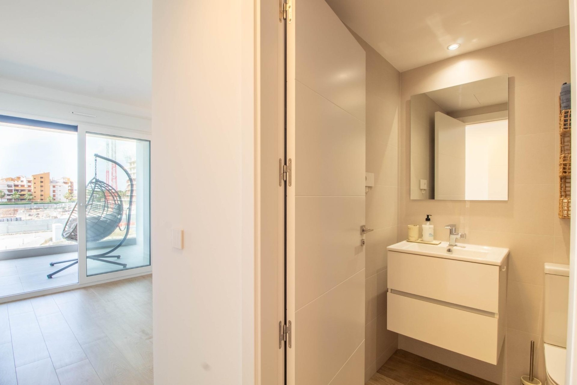 Sprzedaż - Apartament / Mieszkanie -
Torrevieja - Punta Prima