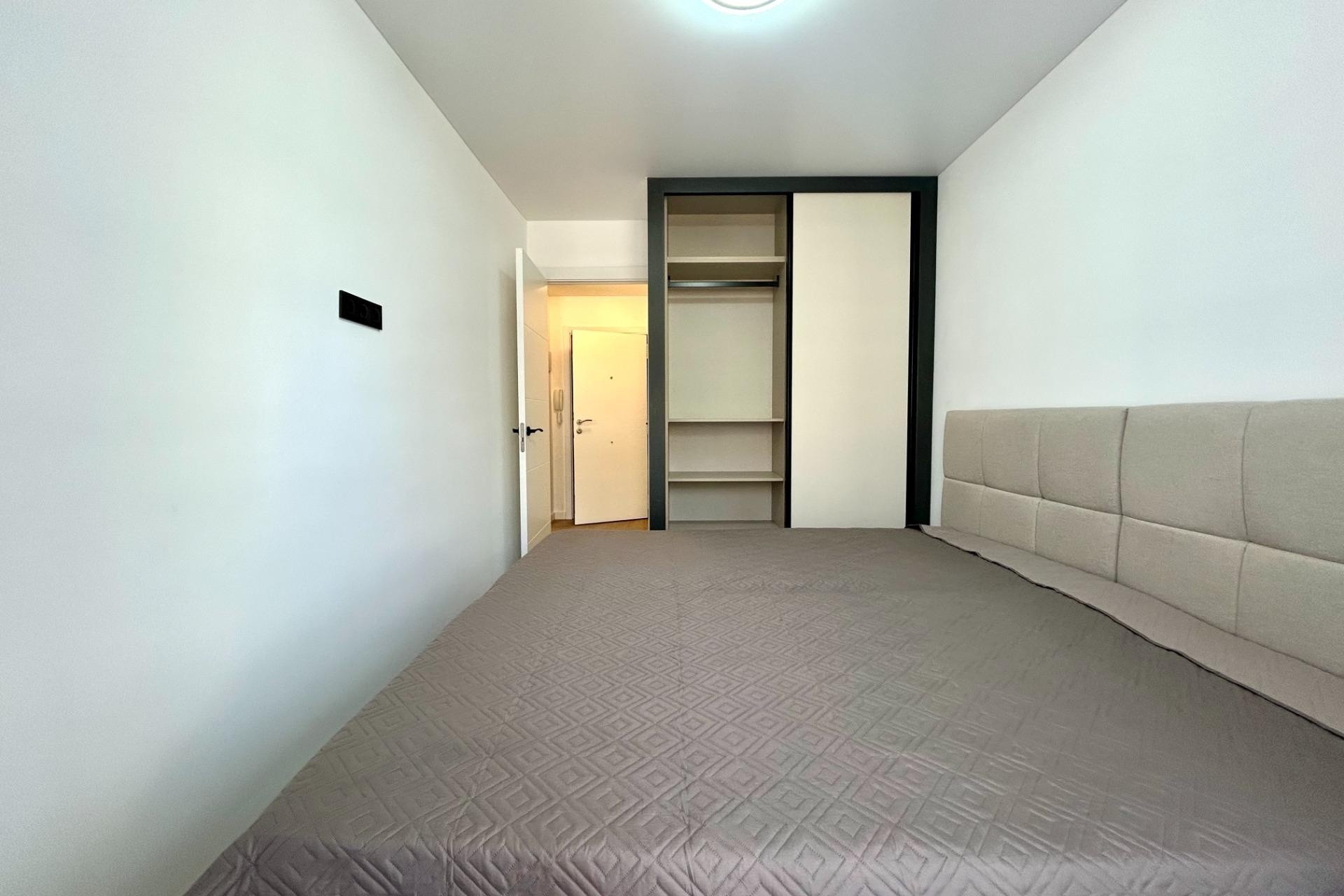 Sprzedaż - Apartament / Mieszkanie -
Torrevieja - Punta Prima