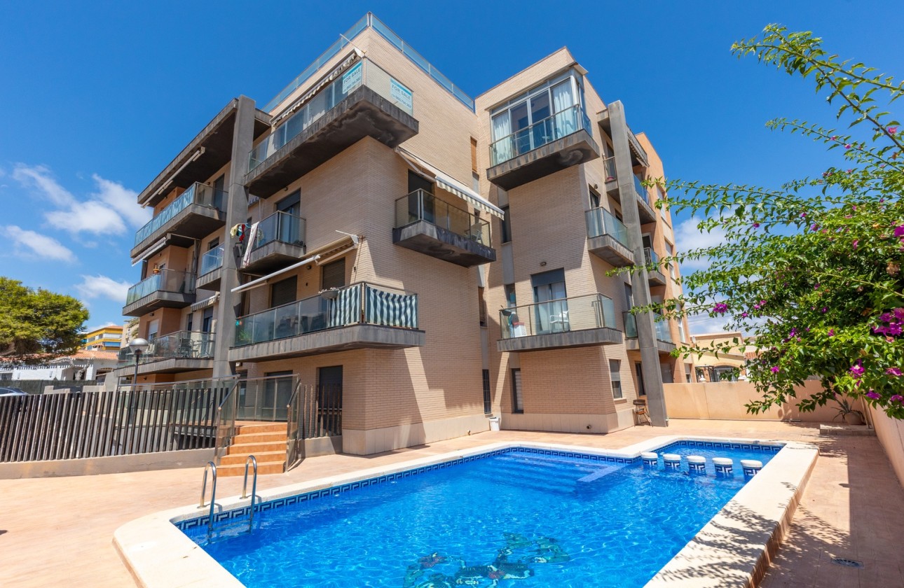 Sprzedaż - Apartament / Mieszkanie -
Torrevieja - Rocio del mar