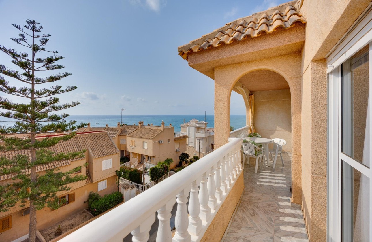 Sprzedaż - Apartament / Mieszkanie -
Torrevieja - Torre del moro