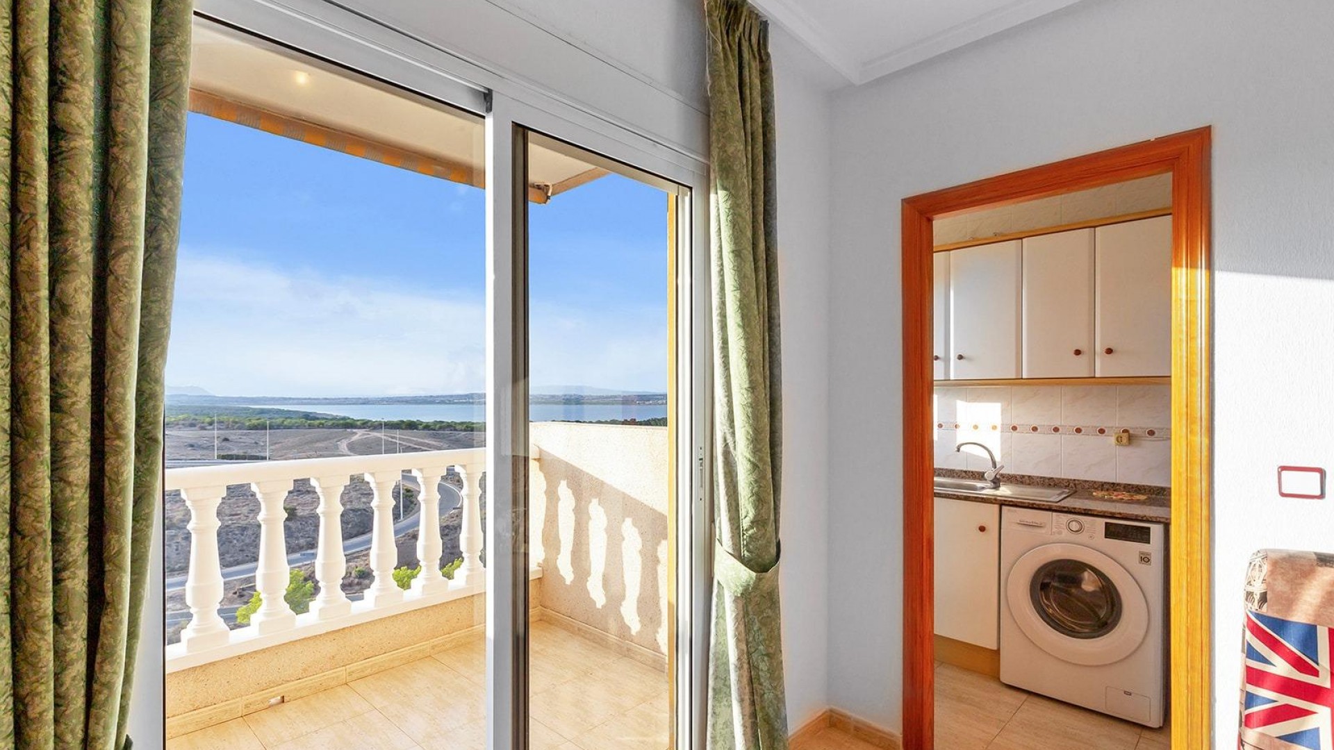 Sprzedaż - Apartament mieszkanie -
Torrevieja - Torreblanca