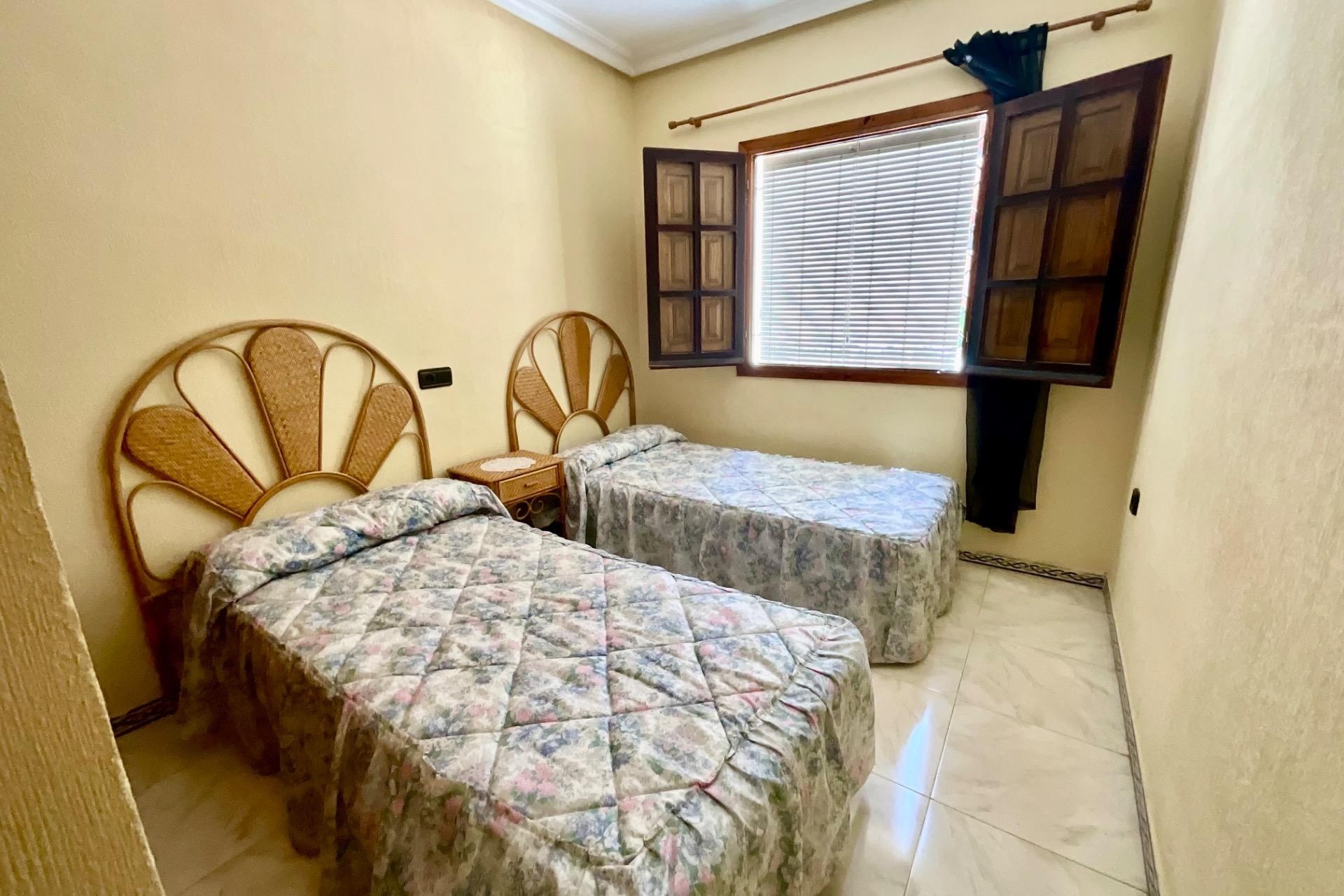 Sprzedaż - Apartament / Mieszkanie -
Torrevieja - Torreblanca