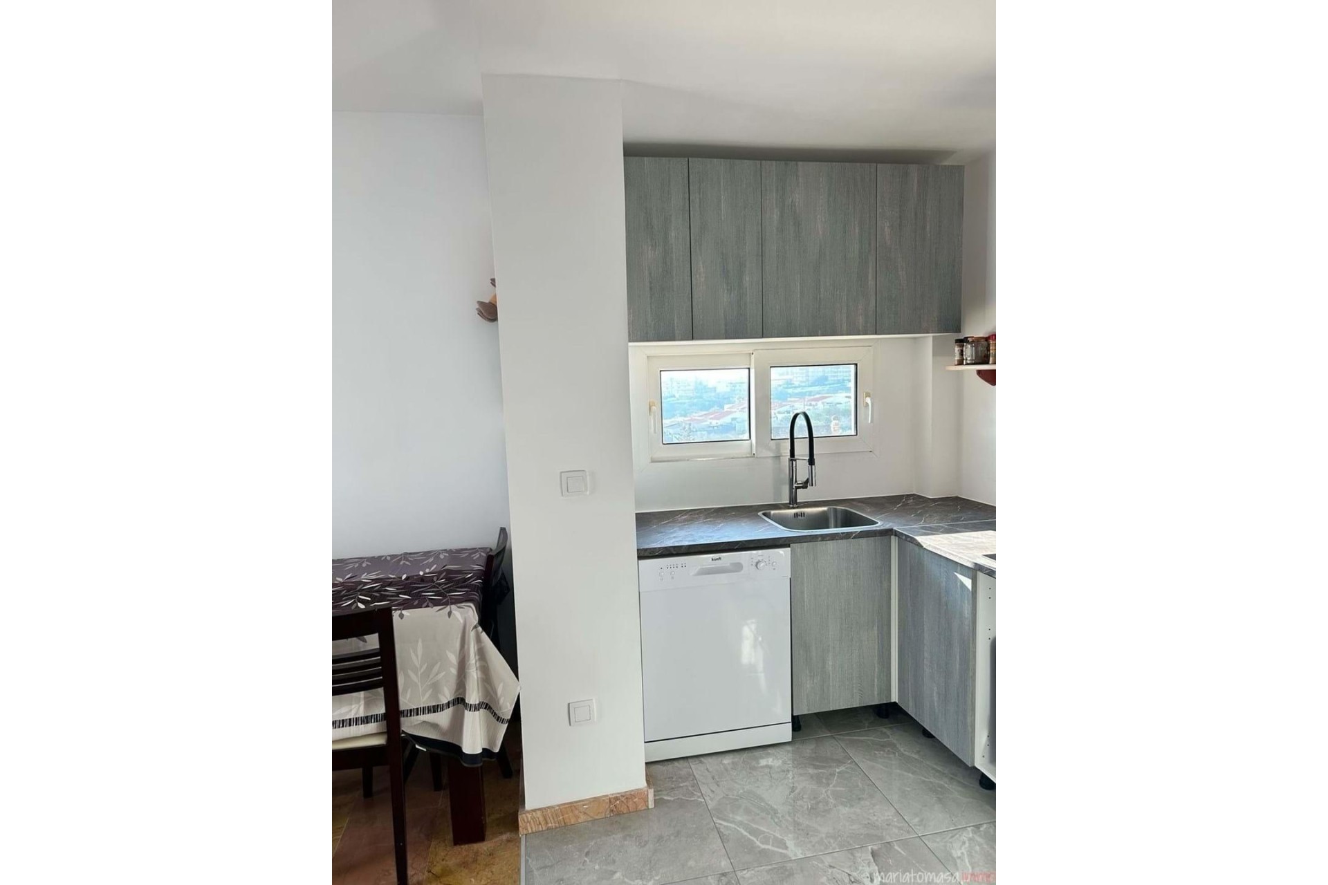 Sprzedaż - Apartament / Mieszkanie -
Torrevieja - Torreblanca