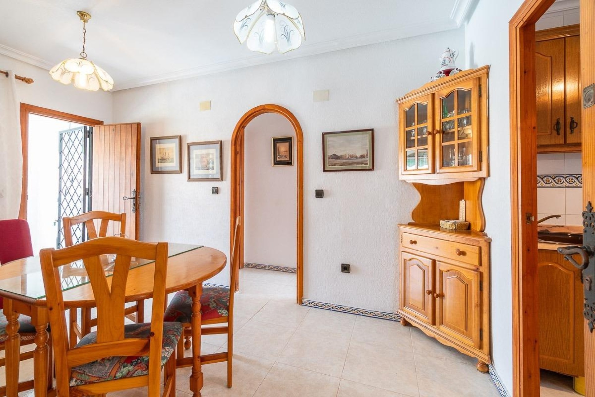 Sprzedaż - Apartament / Mieszkanie -
Torrevieja - Torreblanca