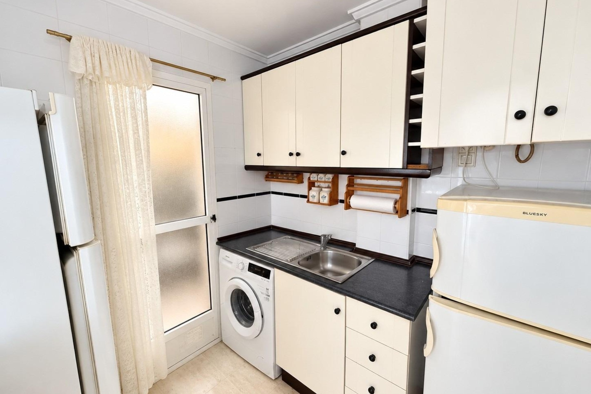Sprzedaż - Apartament / Mieszkanie -
Torrevieja - Torreblanca