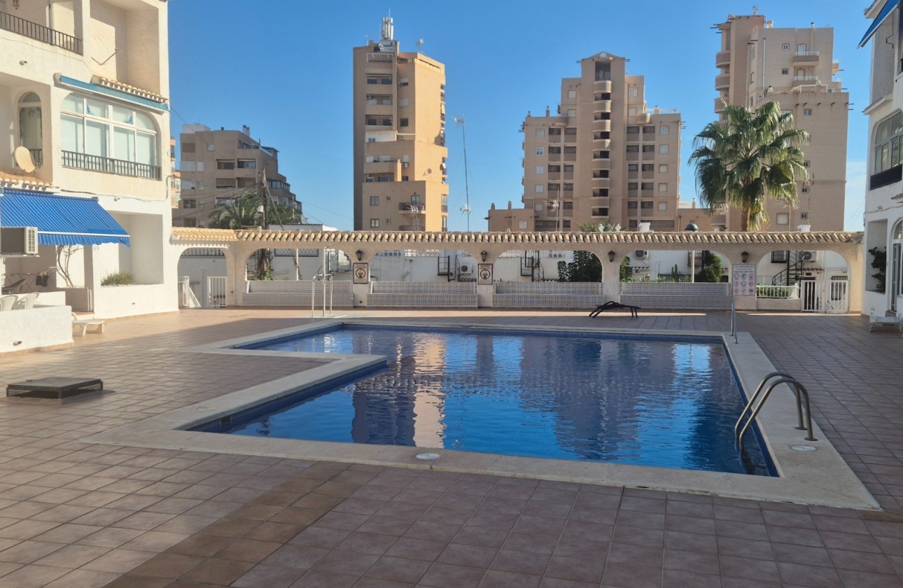 Sprzedaż - Apartament / Mieszkanie -
Torrevieja - Torrejón