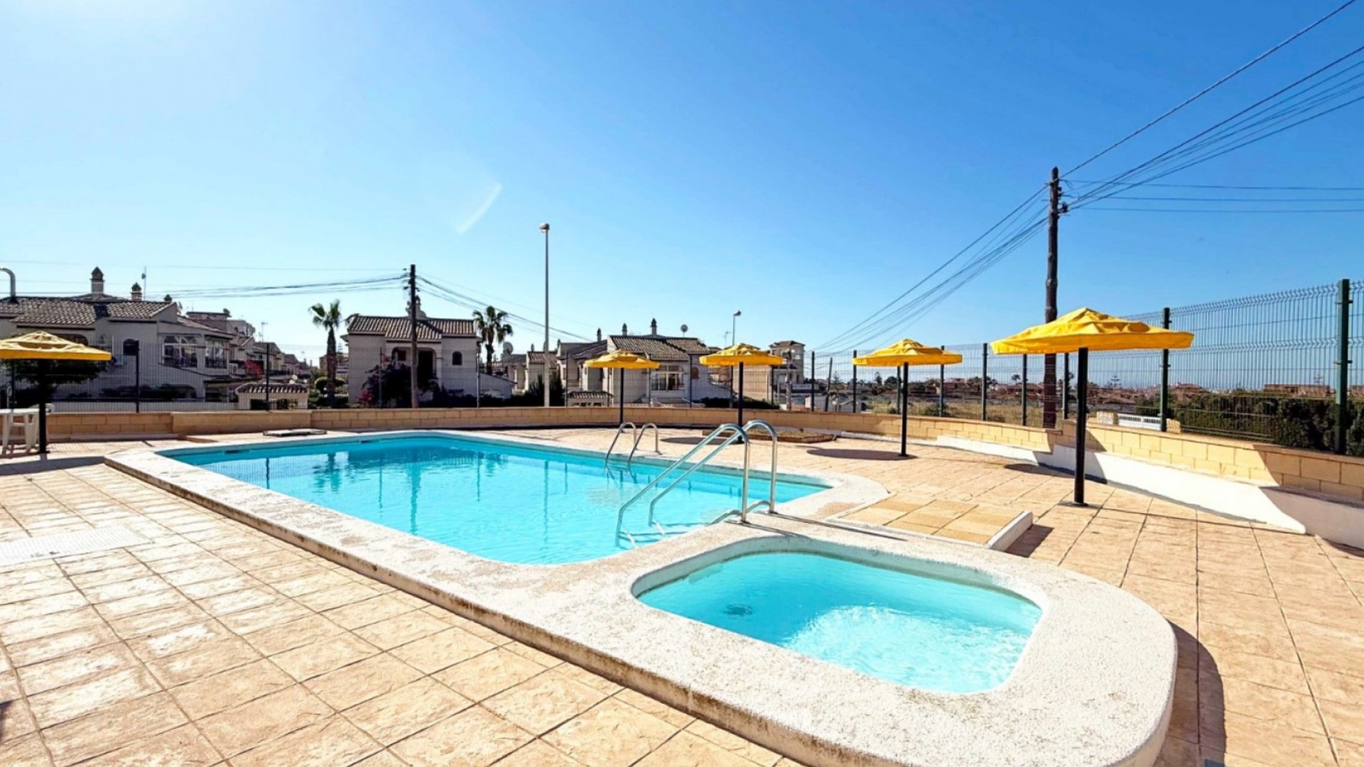 Sprzedaż - Apartament mieszkanie -
Torrevieja - Torrelamata - La Mata