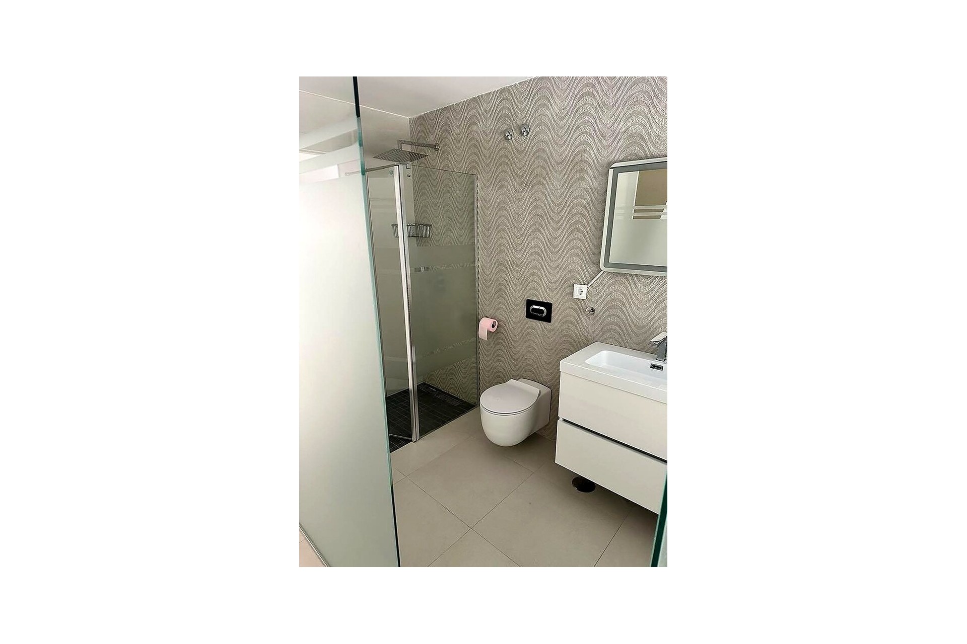 Sprzedaż - Apartament / Mieszkanie -
Torrevieja - Torreta florida