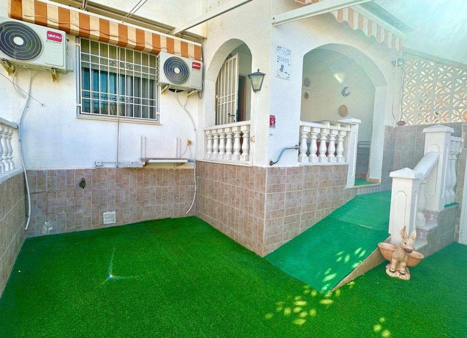 Sprzedaż - Apartament mieszkanie -
Torrevieja - Torretas