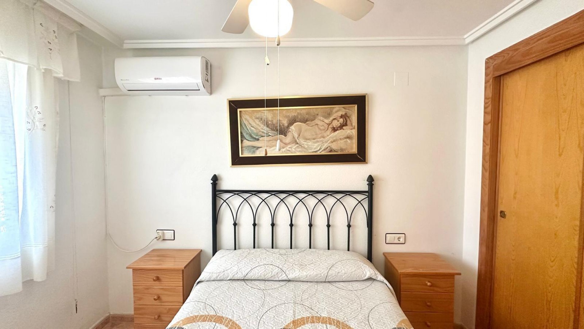 Sprzedaż - Apartament mieszkanie -
Torrevieja - Torretas