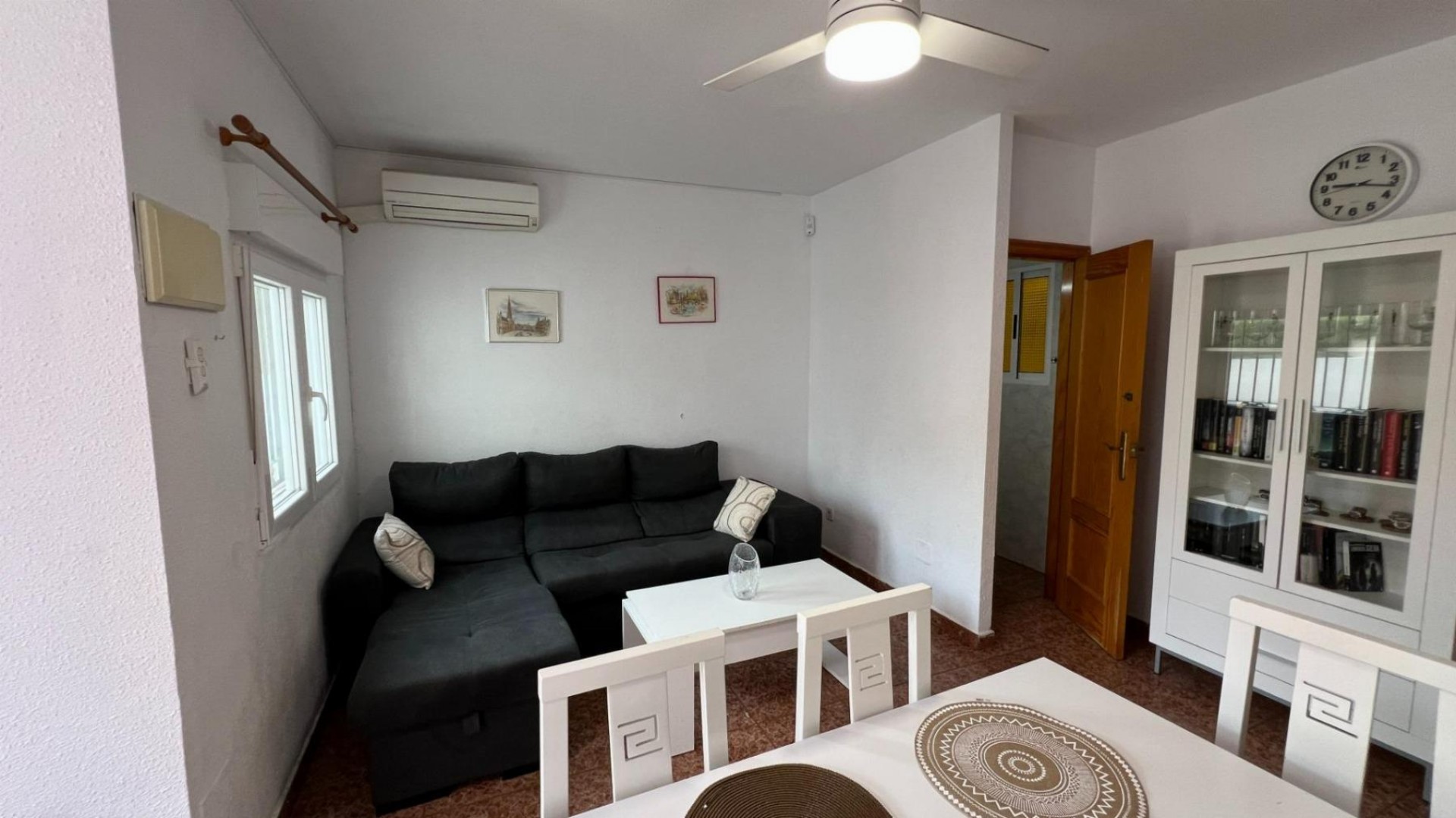 Sprzedaż - Apartament mieszkanie -
Torrevieja - Torretas
