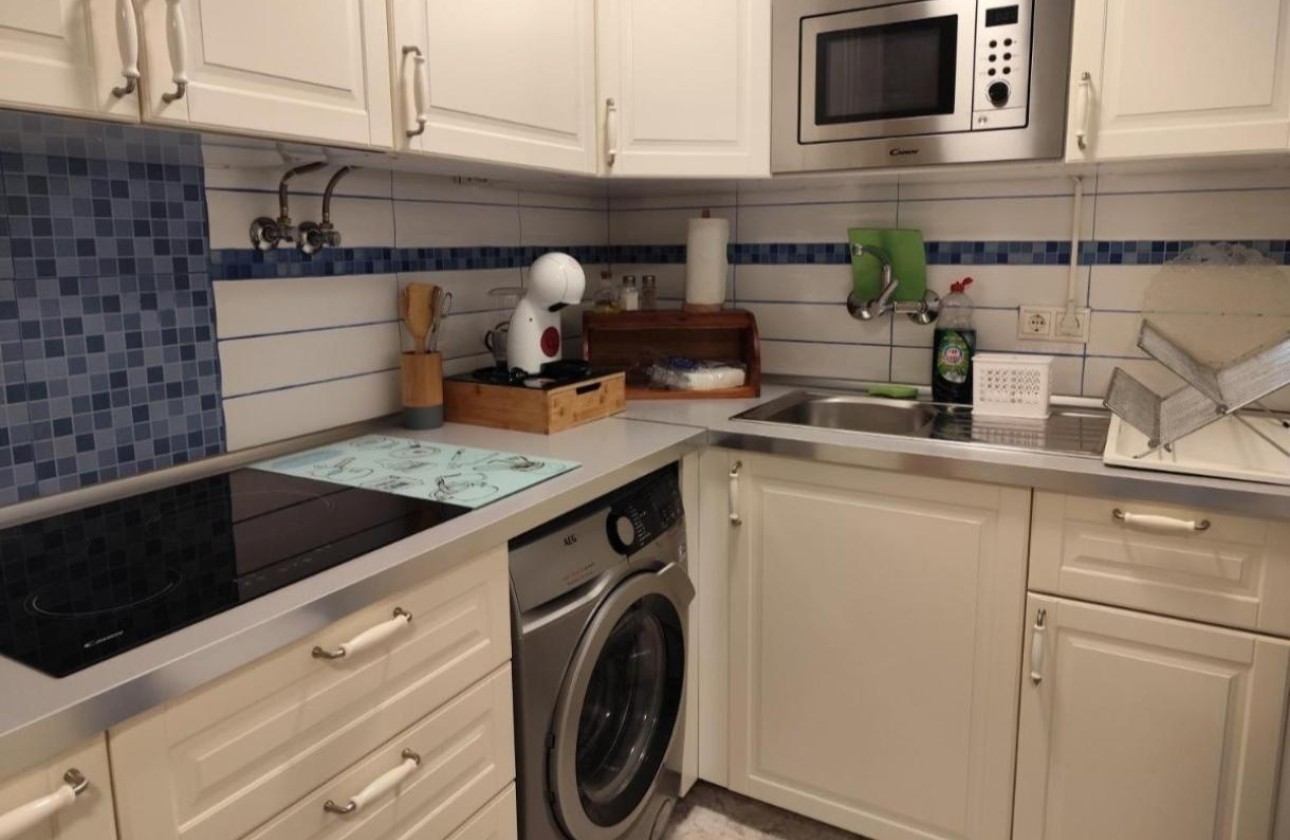 Sprzedaż - Apartament / Mieszkanie -
Torrevieja - Torretas