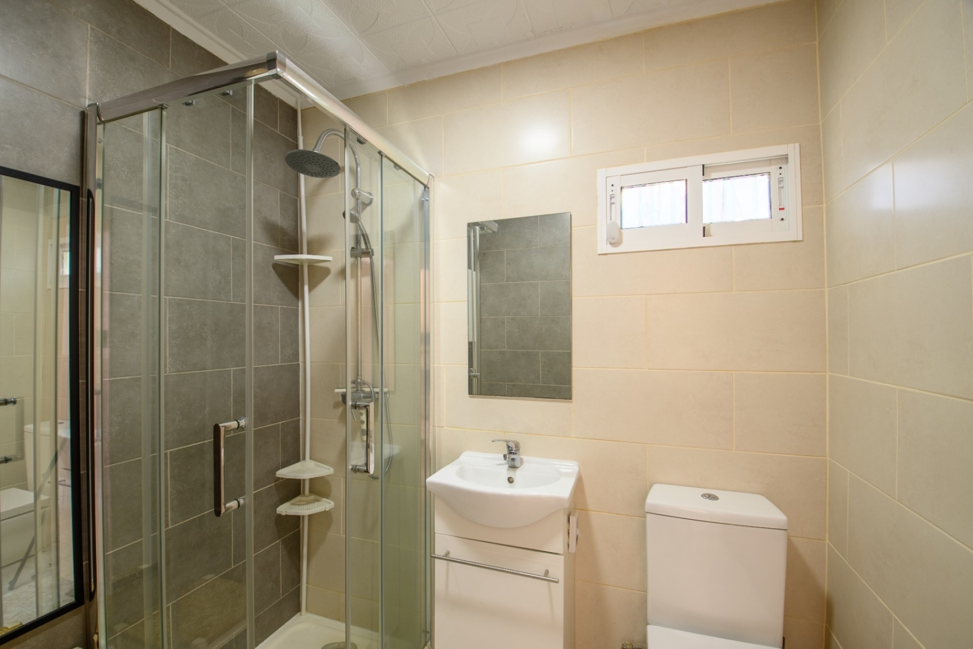 Sprzedaż - Apartament / Mieszkanie -
Torrevieja - Torretas
