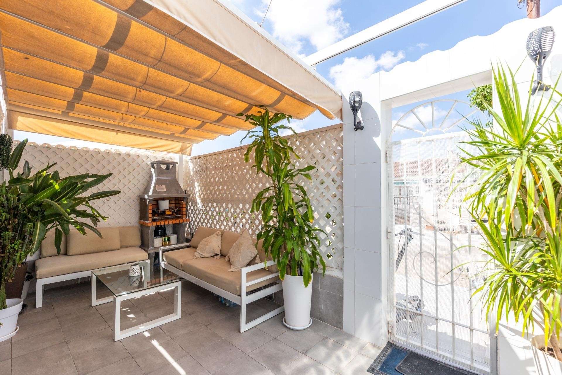 Sprzedaż - Apartament / Mieszkanie -
Torrevieja - Torretas