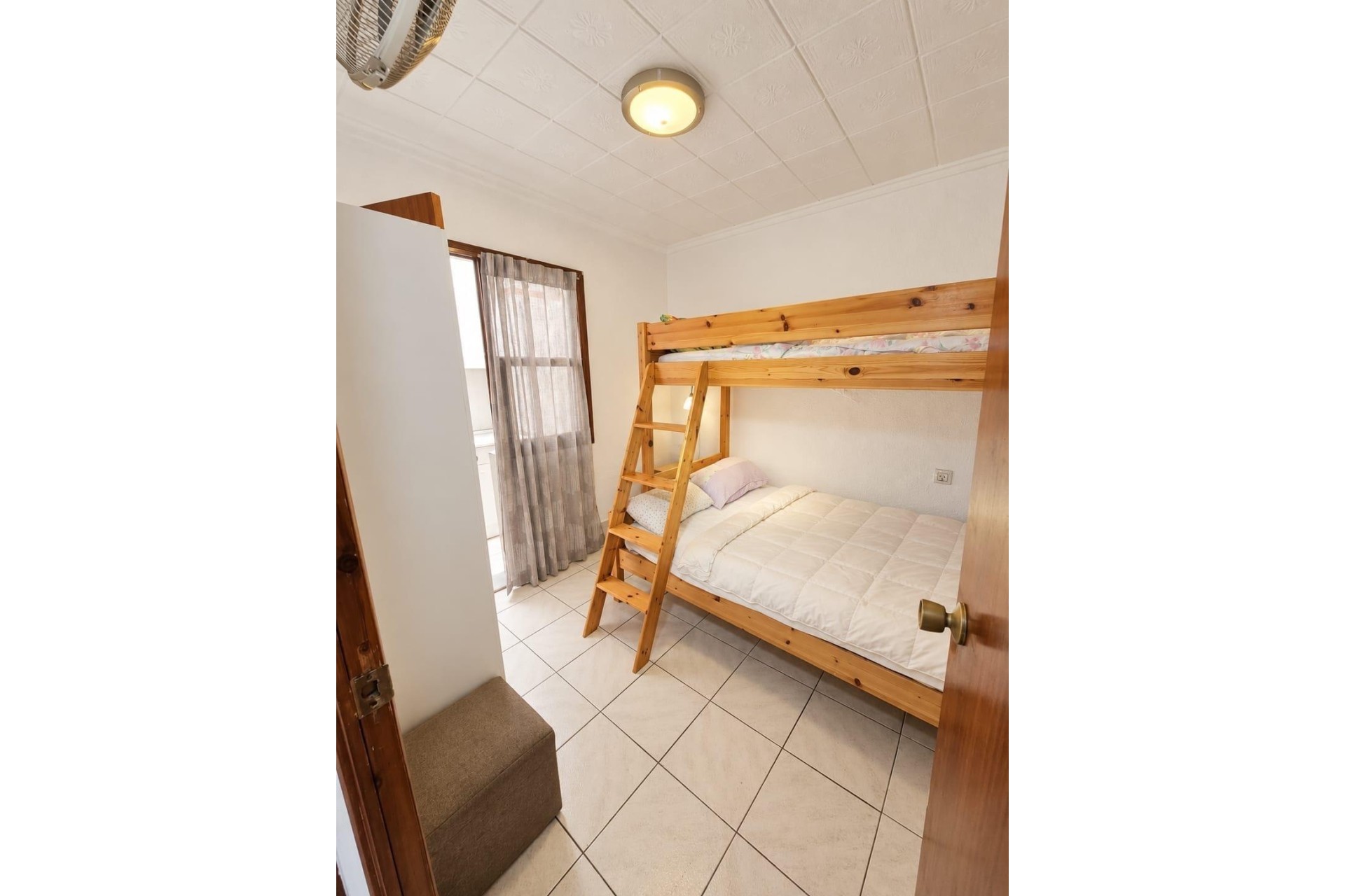 Sprzedaż - Apartament / Mieszkanie -
Torrevieja - Torretas