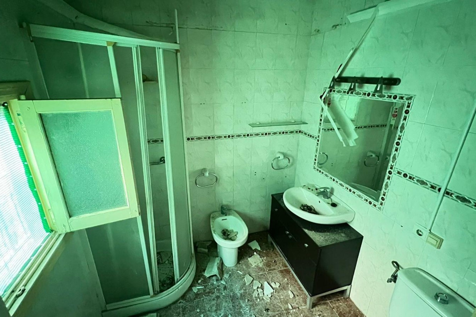 Sprzedaż - Apartament / Mieszkanie -
Torrevieja - torrevieja