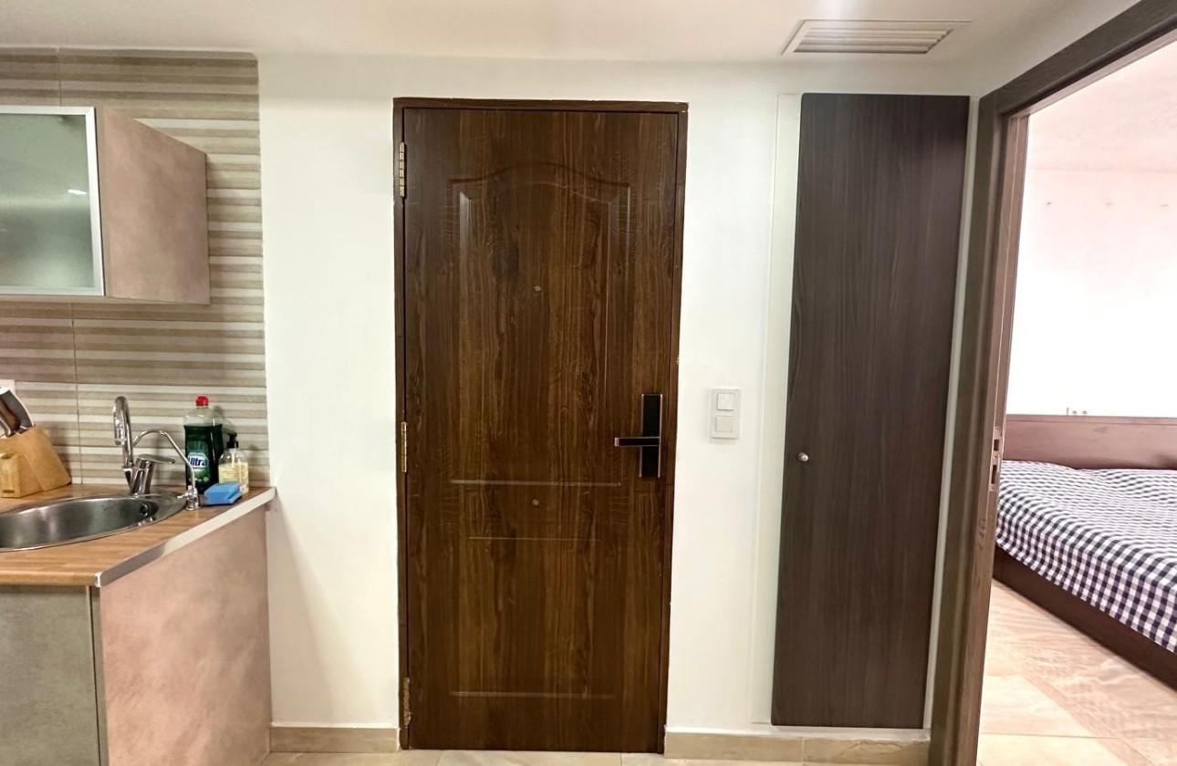 Sprzedaż - Apartament mieszkanie -
Torrevieja - torrevieja