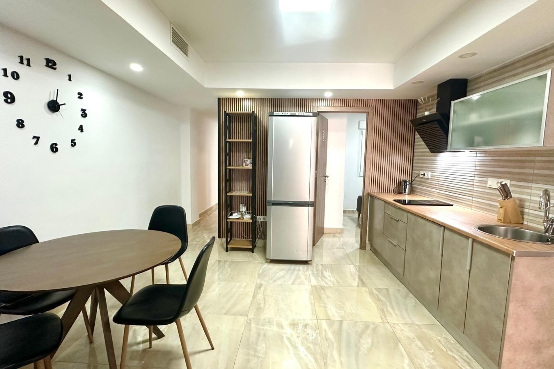 Sprzedaż - Apartament mieszkanie -
Torrevieja - torrevieja