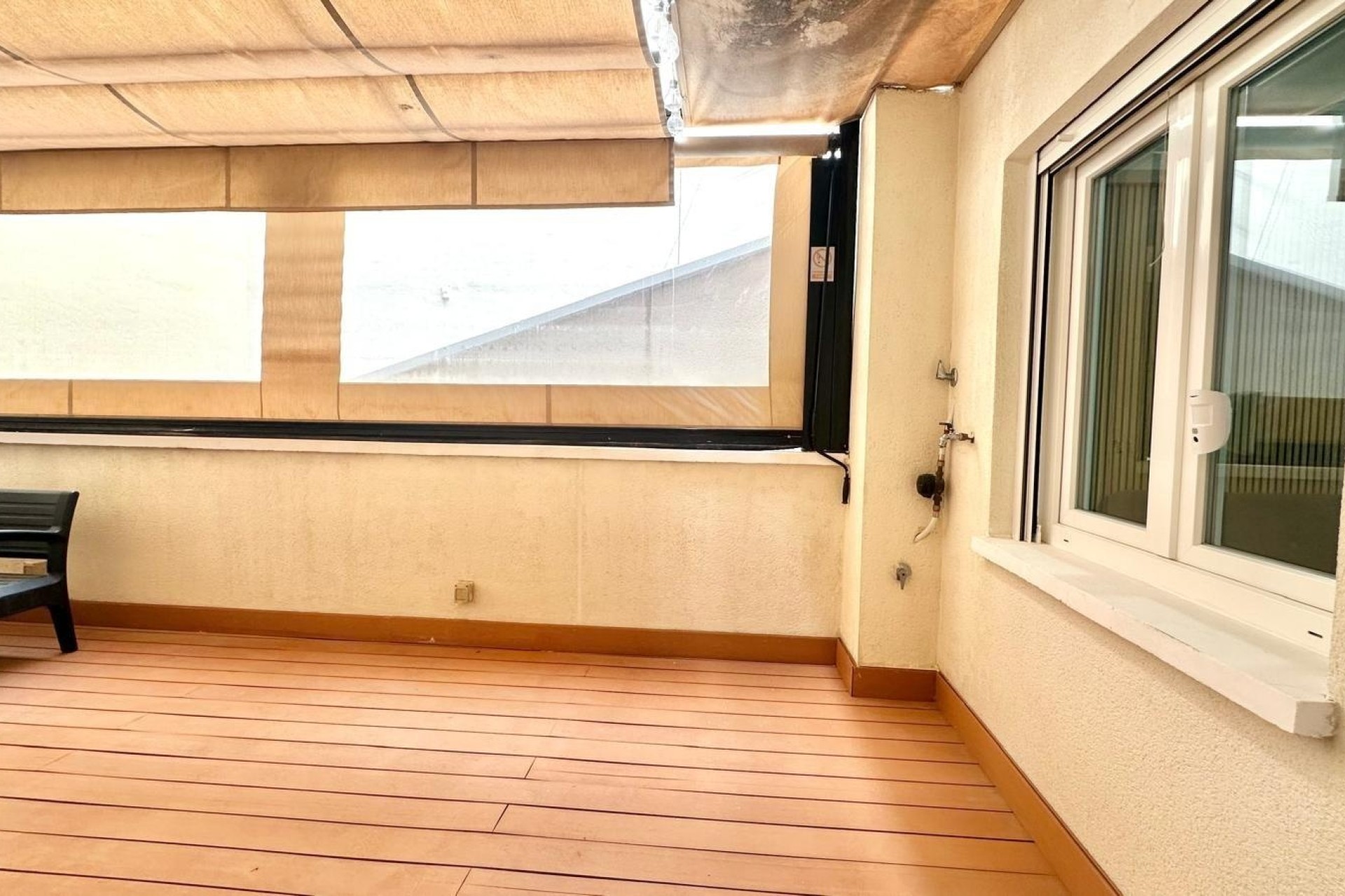 Sprzedaż - Apartament mieszkanie -
Torrevieja - torrevieja