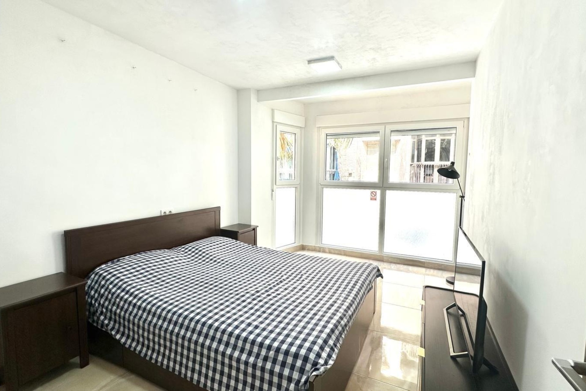 Sprzedaż - Apartament mieszkanie -
Torrevieja - torrevieja