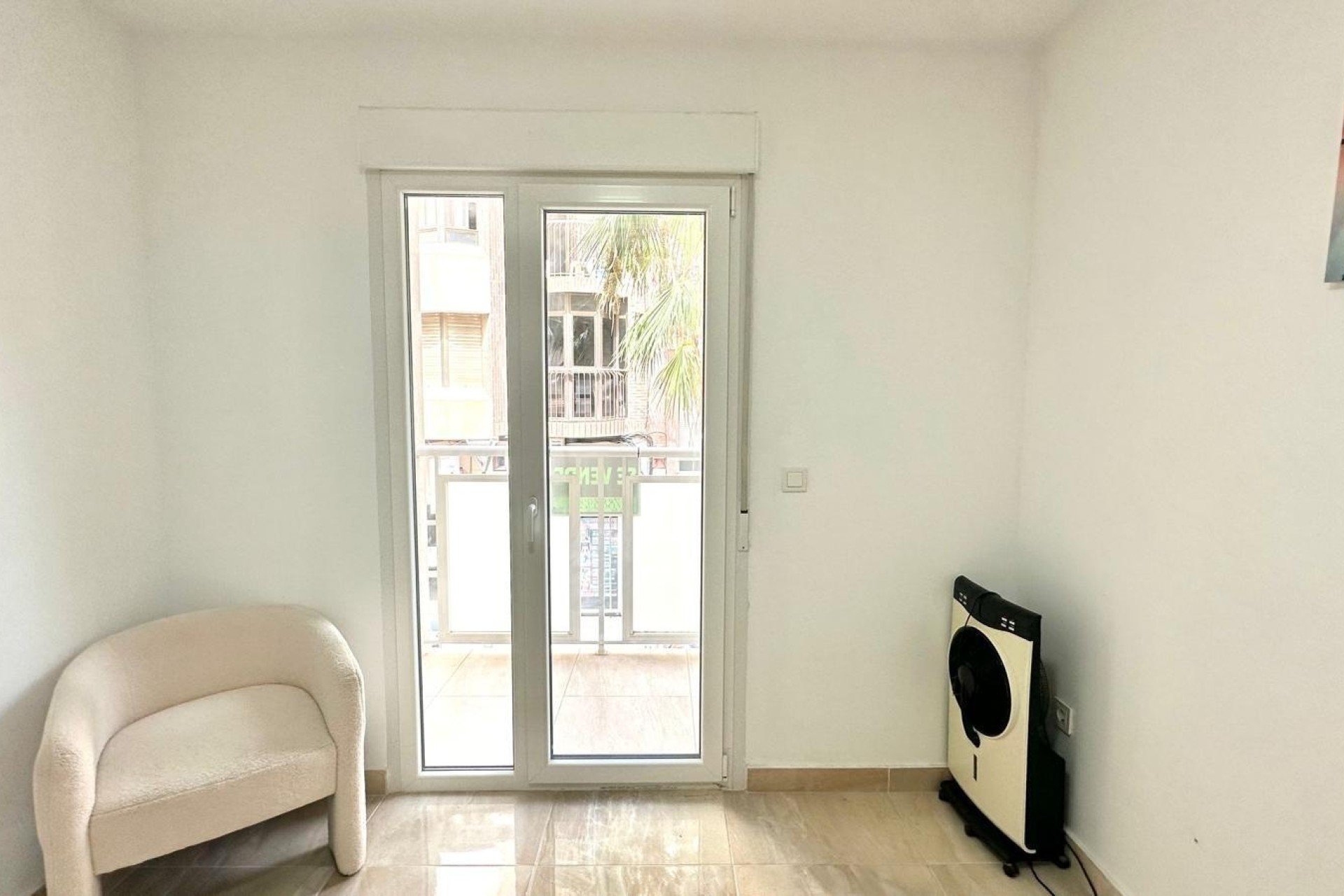 Sprzedaż - Apartament mieszkanie -
Torrevieja - torrevieja