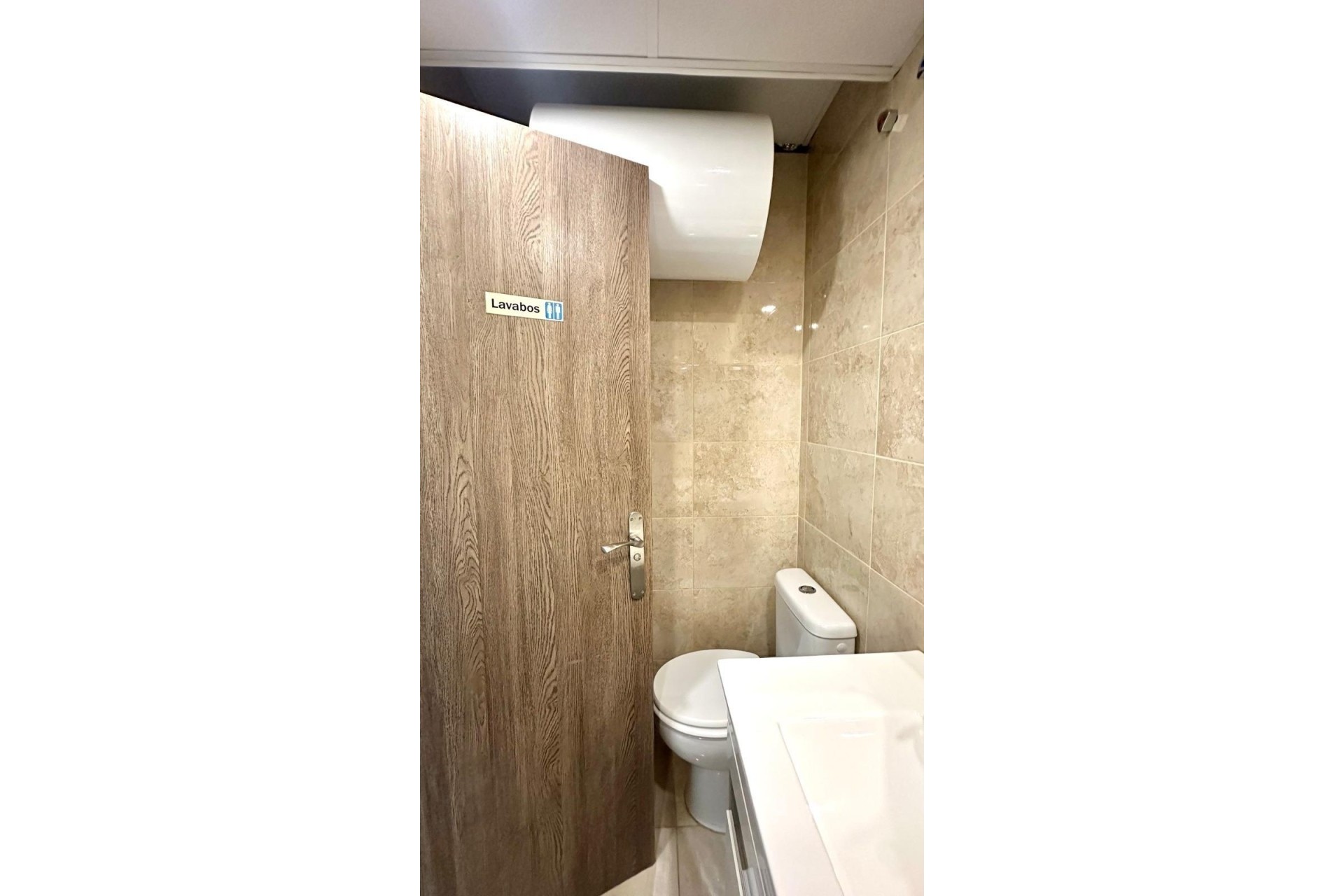 Sprzedaż - Apartament mieszkanie -
Torrevieja - torrevieja