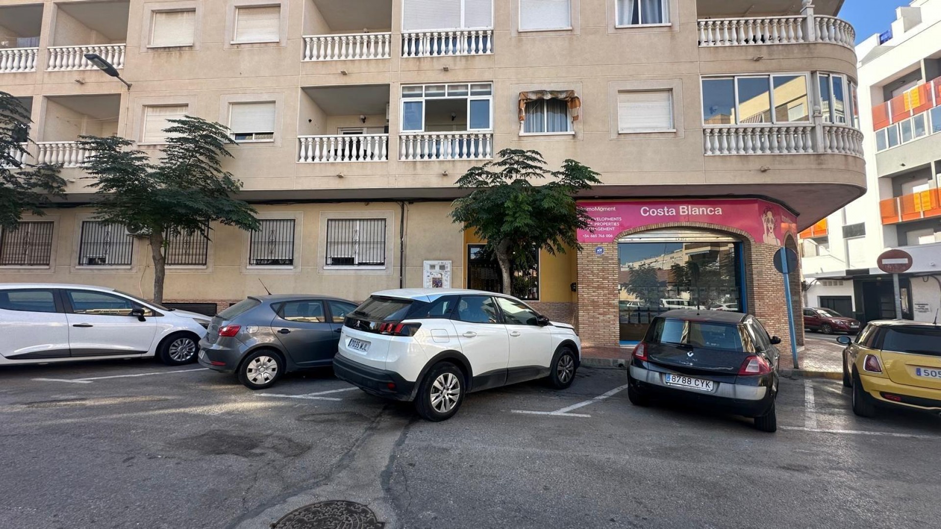 Sprzedaż - Apartament mieszkanie -
Torrevieja - torrevieja