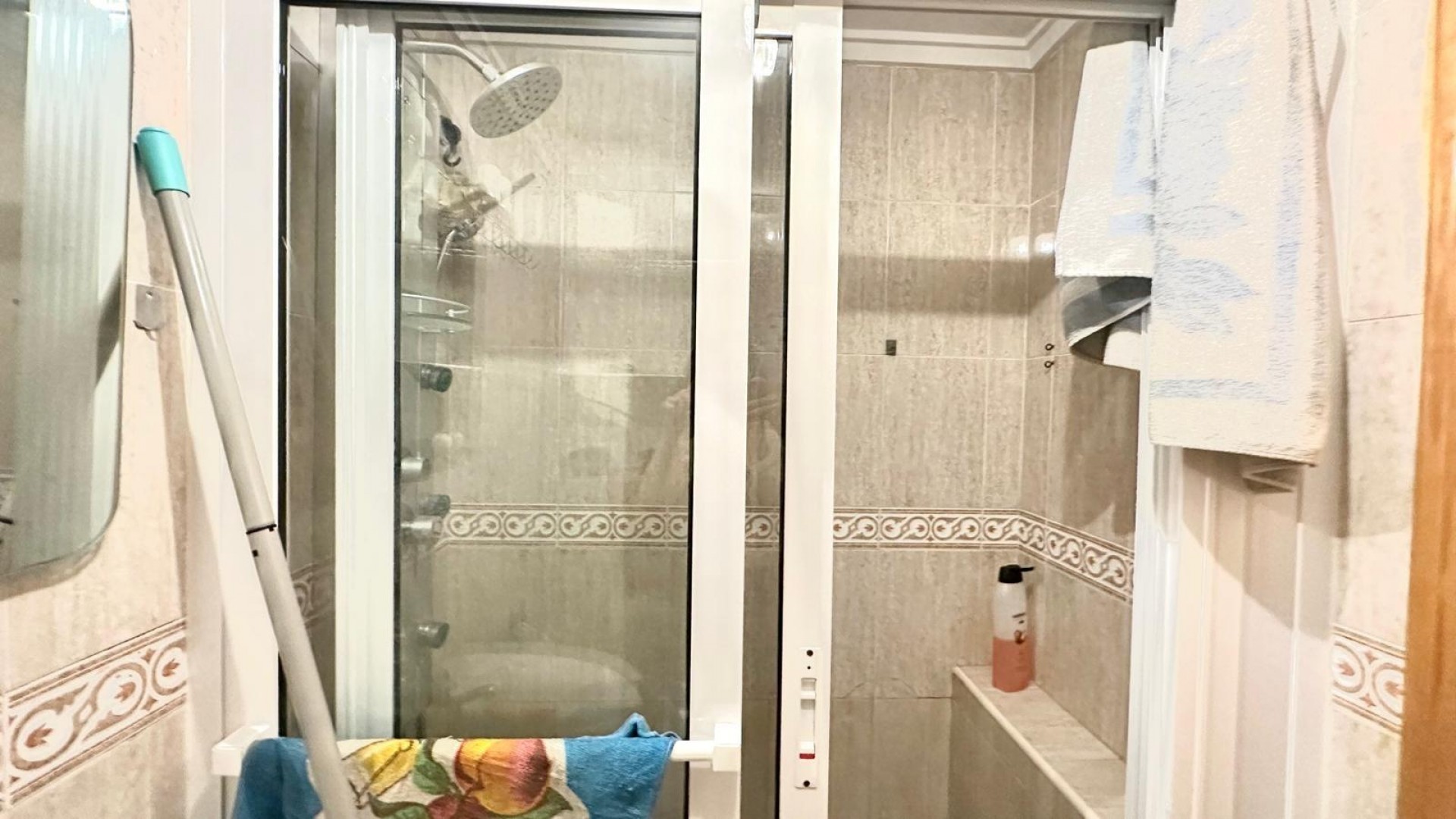 Sprzedaż - Apartament mieszkanie -
Torrevieja - torrevieja