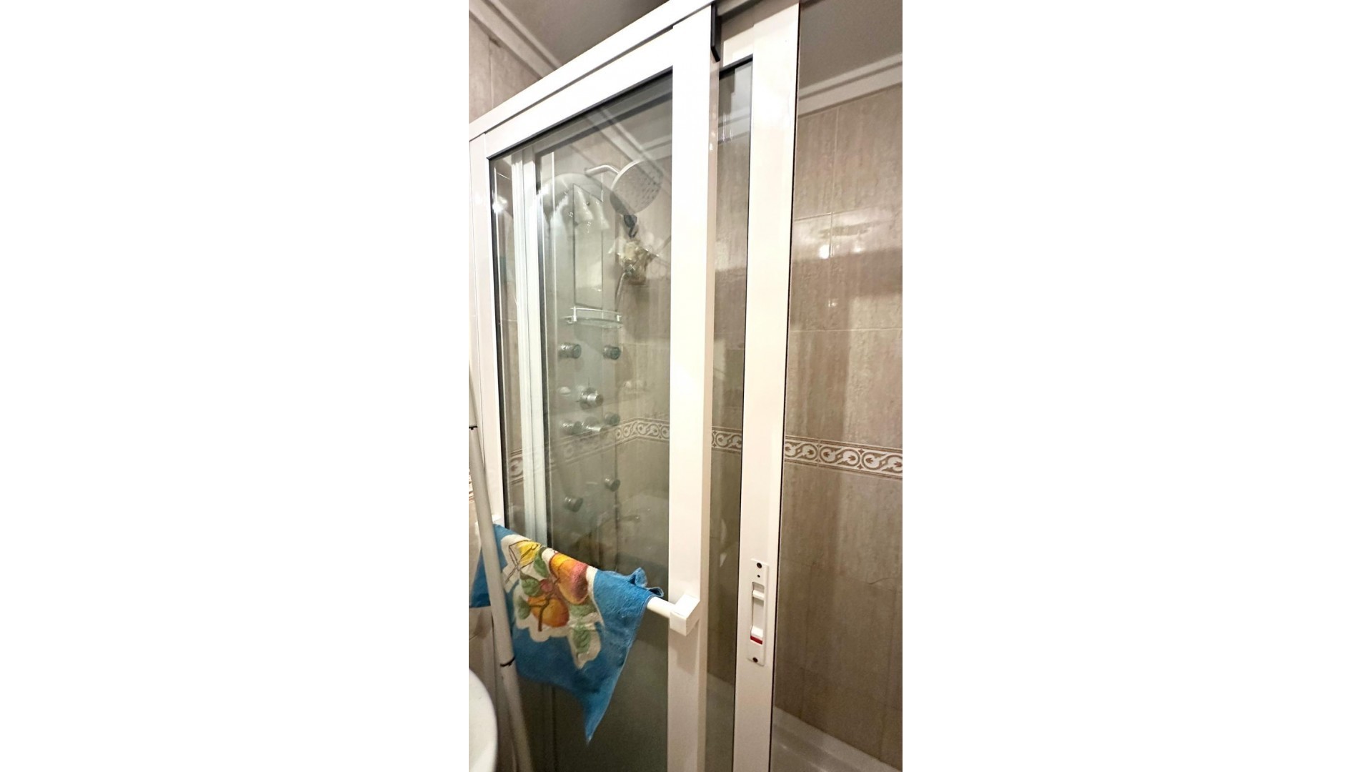 Sprzedaż - Apartament mieszkanie -
Torrevieja - torrevieja