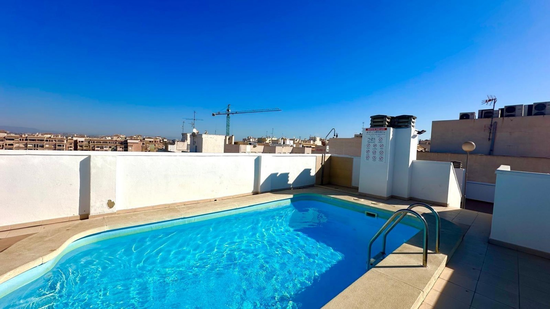 Sprzedaż - Apartament mieszkanie -
Torrevieja - torrevieja